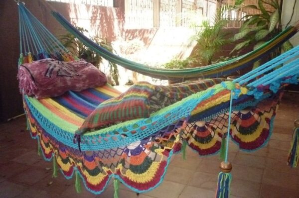 Hamaca Doble Multicolor Centro Turquesa - Parra Especial - Hamanica | 100% Algodón Artesanal - Imagen 3